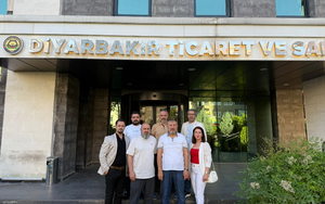 41 No.lu Sigorta Acenteleri Meslek Komitesi  Diyarbakır Ticaret ve Sanayi Odasında düzenlenen Sigortacılık Meslek Komitesi Platform Toplantısına katıldı
