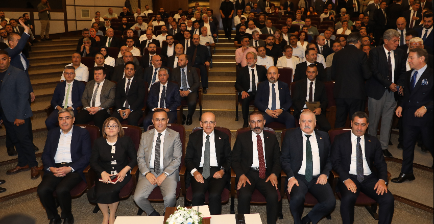BAKAN ŞİMŞEK GAZİANTEP İŞ DÜNYASIYLA GTO’DA BULUŞTU