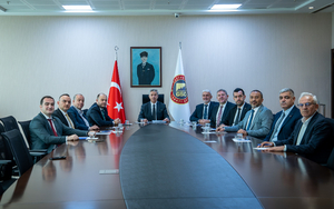 32 No.lu Komite Gaziantep Ayakkabı Terlik ve Yan Sanayi İhtisas OSB Yönetim Kurulu Başkanı Sayın Ali Özpolat’ı ziyaret etti.
